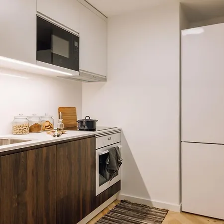 Apartament Sandoa - 2 Bedrooms In Lapa Lizbona