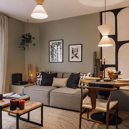 Sandoa - 2 Bedrooms In Lapa * Lisboa